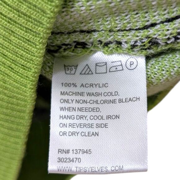 RARE Limited Edition NVIDIA Holiday Knit Sweater Ugly Christmas PC Gamer XS/S - Picture 10 of 10